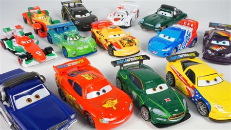 COMPLETE SET DISNEY PIXAR CARS WORLD GRAND PRIX RACERS 2016 LIGHTNING ...