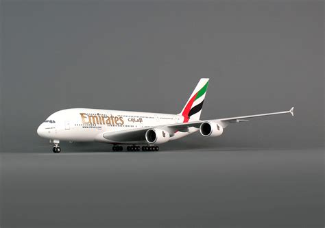 Daron Skymarks Emirates A380-800 Airplane Model Building Kit with Gear ...