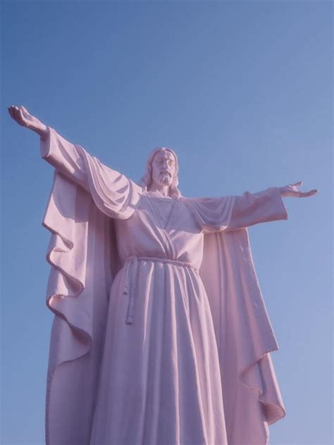 Statue of Christ the King · Free Stock Photo