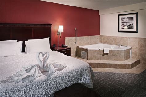 TENNESSEE HOT TUB SUITES: 19 HOTELS WITH JACUZZI IN ROOM