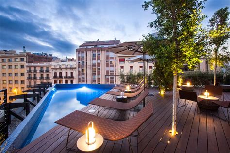 Best Hotels With Rooftop Pools In Barcelona - The Luxury Editor