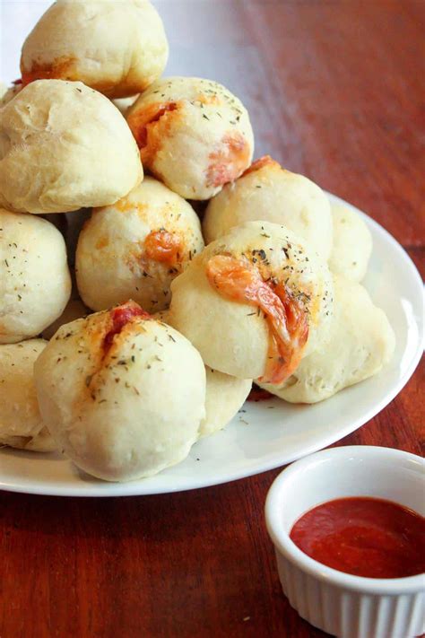 Easy Homemade Pizza Pockets - Delicious on a Dime