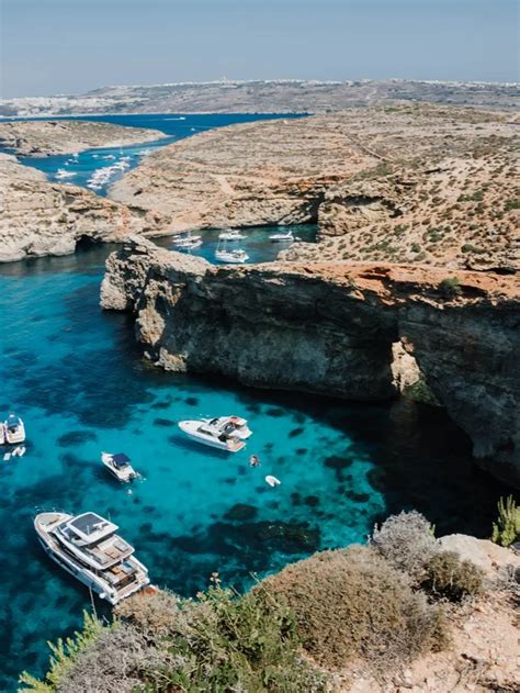 Hidden places in Comino – Everything besides Blue Lagoon!