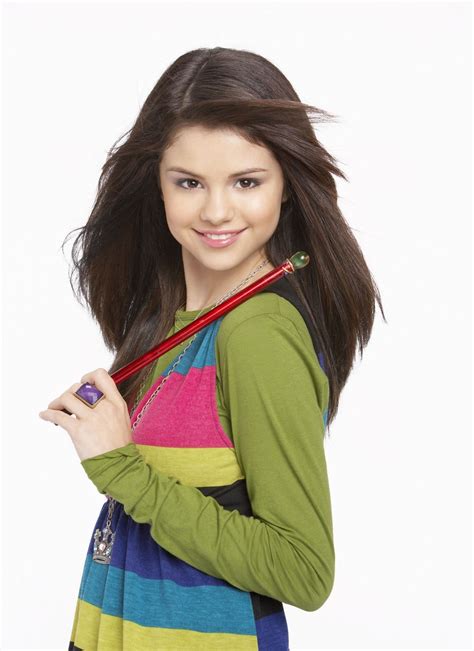 selena gomez wizards of waverly place photos | Selena Gomez - "Wizards ...