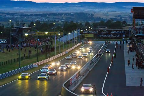 Eight V8 Supercars drivers to compete in Bathurst 12 hours ...