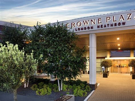 Where to stay at Heathrow part 2 - Crowne Plaza Hotel Heathrow review ...