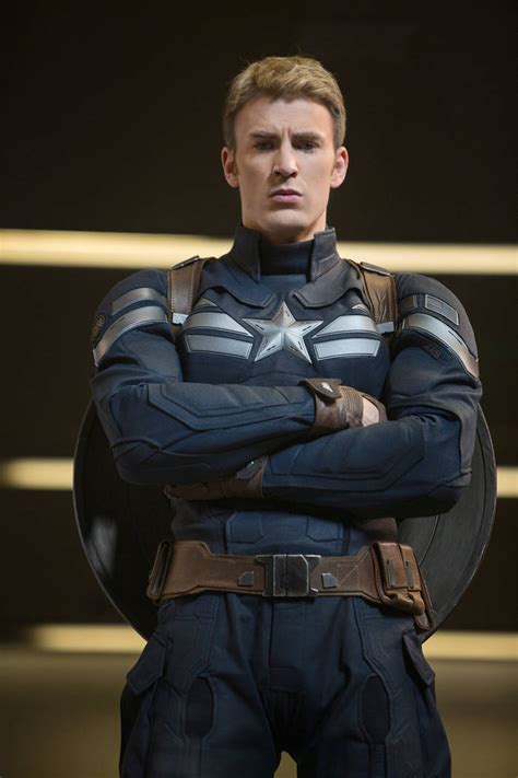 Chris Evans, aka Captain America, talks about his Avengers role | Las ...