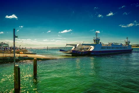 Sandbanks Ferry | Sandbanks to Studland Ferry, Dorset | James Greig ...