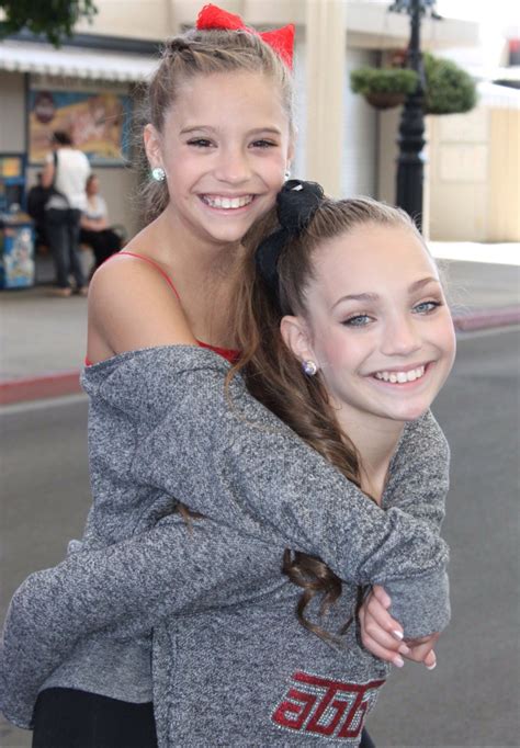 Mackenzie Ziegler Toured with the "ALDC Australia Tour" [2014] Maddie ...