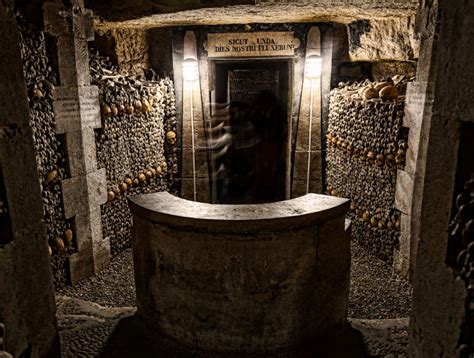 Visiting the Catacombs of Paris | A guide to underground Paris