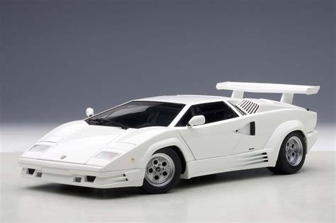 Lamborghini Countach 25th Anniversary Edition White 1/18 Diecast Model ...