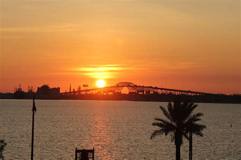 Sunset on Lake Charles I-10 Bridge | When my mom was 15 (73 … | Flickr