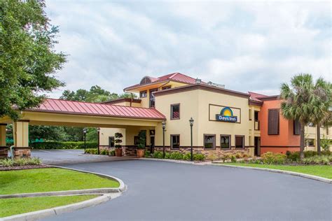 Days Inn Brooksville – I-75, Exit 301, FL - See Discounts