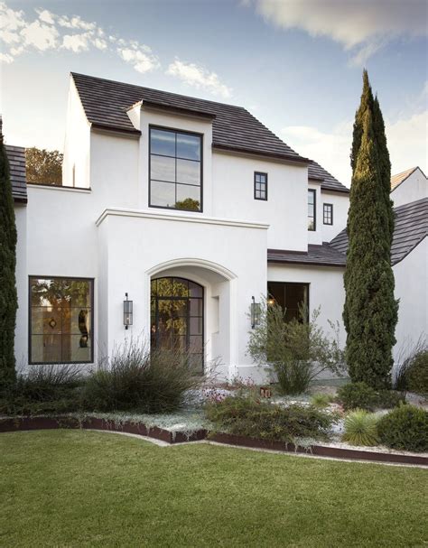 McCallum | Ryan Street & Associates | White stucco house, Stucco homes ...