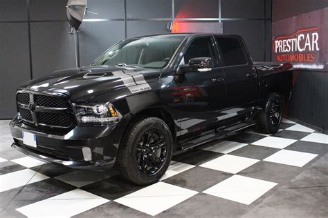 Black Ram 1500 5 7 V8 Hemi 395ch Crew Cab 2017 Neuf Presticar ...