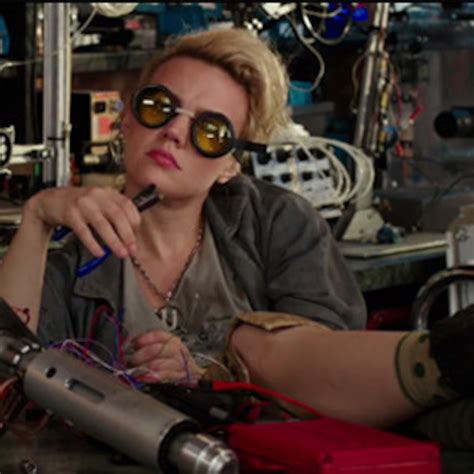 Everyone Is Obsessed With Kate McKinnon in Ghostbusters