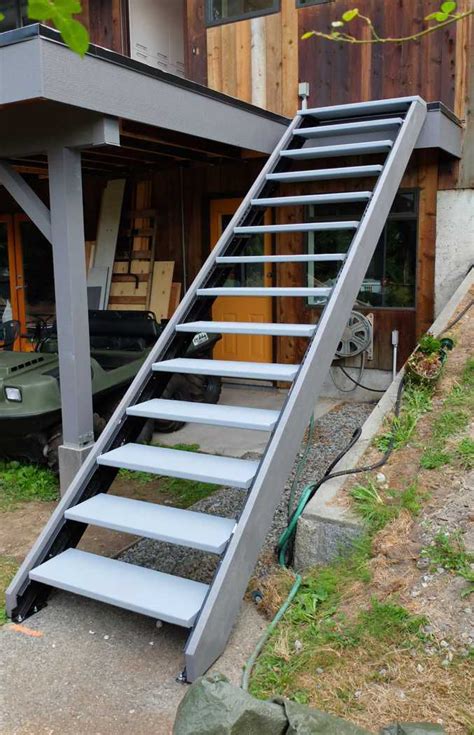 Outdoor Stair Stringers by Fast-Stairs.com | Exterior stairs, Outdoor ...