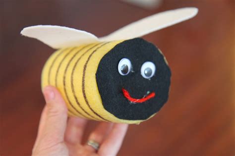 Toddler Approved!: Bumble Bee Craft for Kids