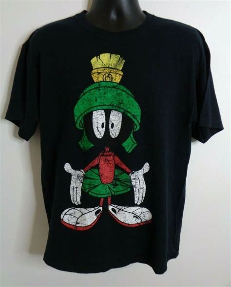 Marvin the Martian Authentic Looney Tunes T-Shirt Medium Short Sleeve ...