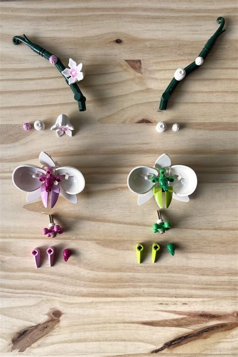 LEGO Orchid green color variation – curiofloris