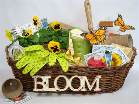 Willow Garden Basket | Garden gifts, Gardening gift baskets, Mother's ...