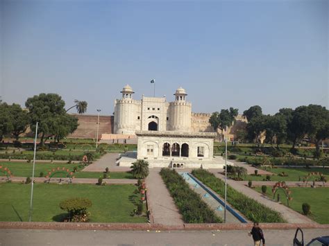 Images PK: Lahore Fort