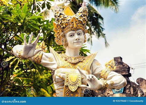 Traditional Balinese Sculpture and Art on Tropical Island Bali ...