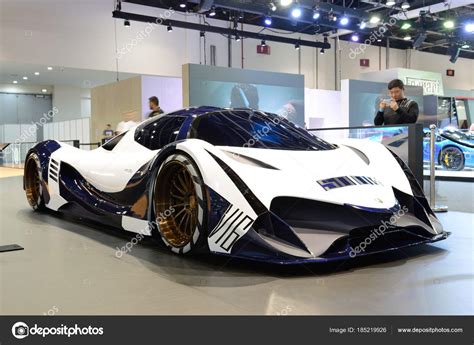 DUBAI, UAE - NOVEMBER 17: The Devel Sixteen supercar is on Dubai Motor ...