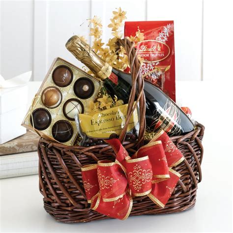 Collectibles And Gifts: Chocolate Gift Basket Ideas