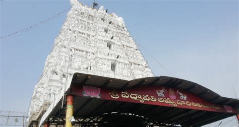 Tiruchanoor Sri Padmavathi Ammavari Temple,Tirupati - Timings,Entry Fee