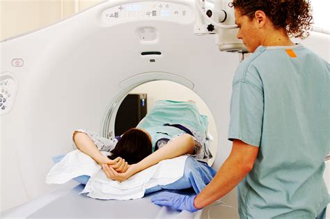 What Is an MRI With Contrast? - Envision Radiology