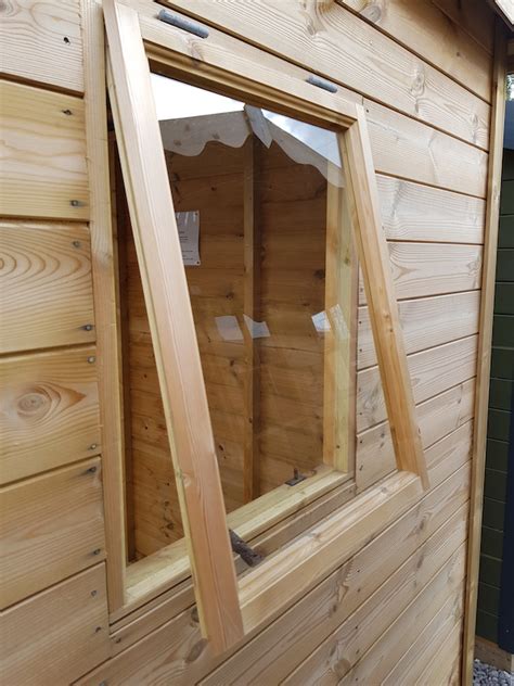 Opening shed window – GardenshedUK