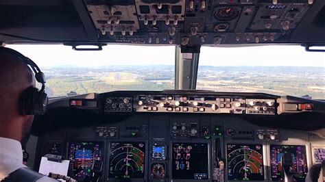 Cockpit View Landing Boeing 737 800 Youtube – Otosection