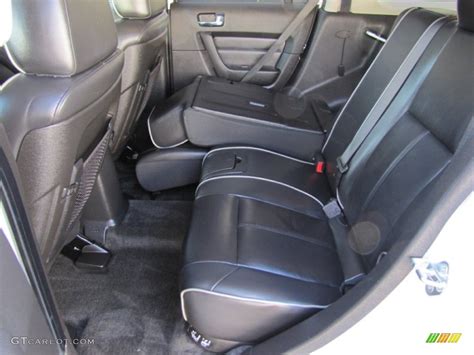 Ebony/Pewter Interior 2010 Hummer H3 Alpha Photo #54572997 | GTCarLot.com