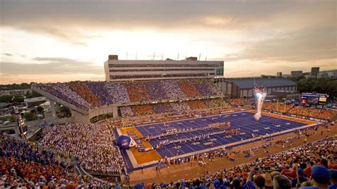 America’s best college football stadiums | CNN