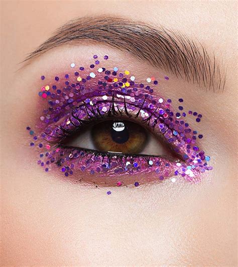 12 Best Glitter Eyeshadows For Glamorous Eye Makeup – 2023