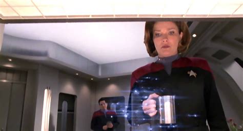 WATCH: Trek's Replicator Nearing Reality | Star Trek