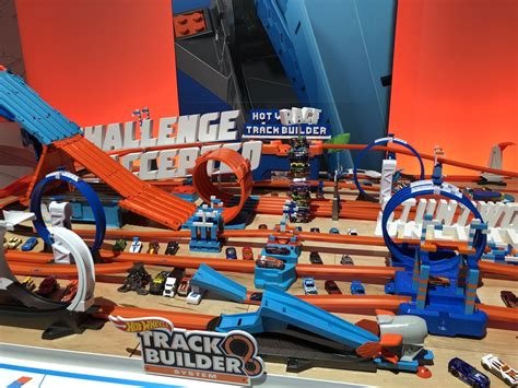 Hot Wheels Track Builder | New Toys Coming Out in 2018 | POPSUGAR Moms ...