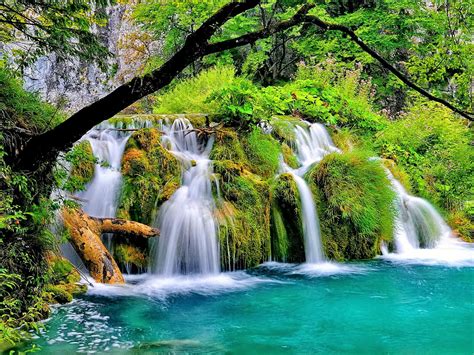 5-five-5: Plitvice Lakes National Park (Croatia).