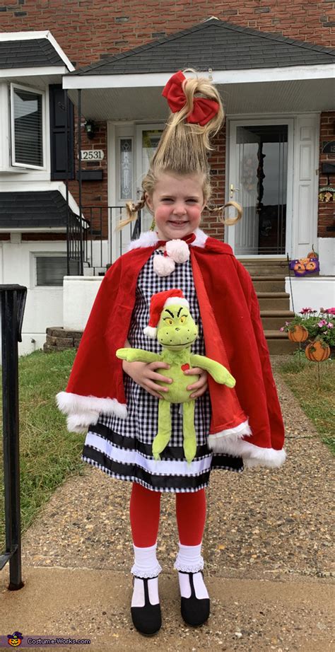 Cindy Lou Who Costume | Affordable Halloween Costumes