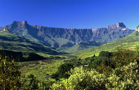 Amphitheatre, Drakensberg | المرسال