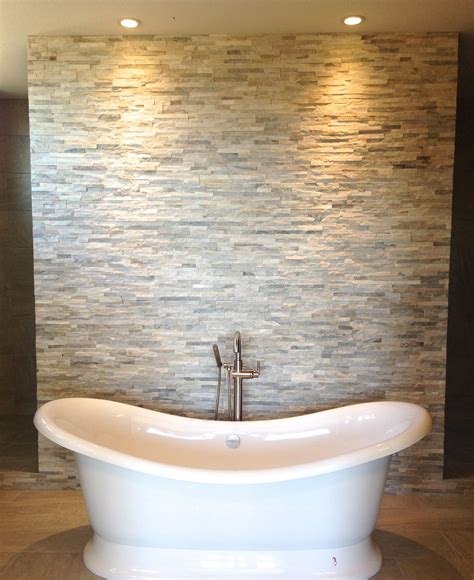 20+ Stacked Stone Bathroom Ideas