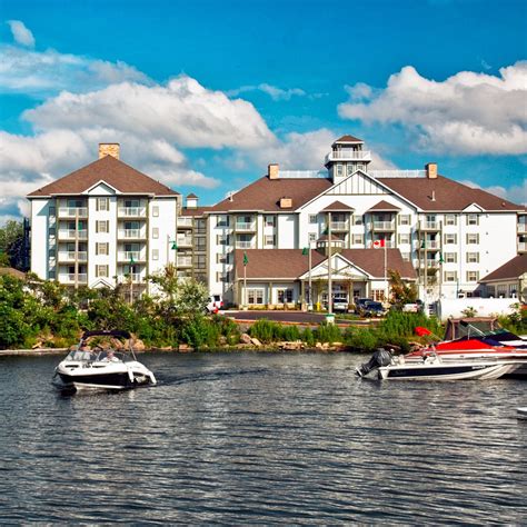 TUG - Marriott Residence Inn Gravenhurst Muskoka Wharf