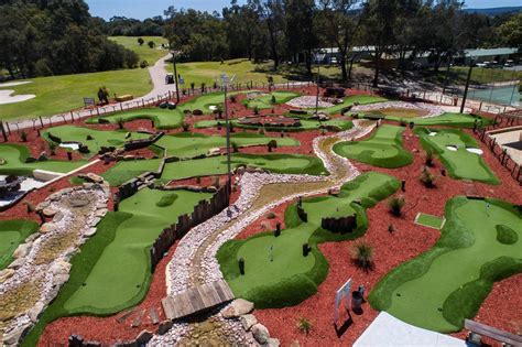 A part of The Vines mini golf course in daylight #minigolfnearme ...