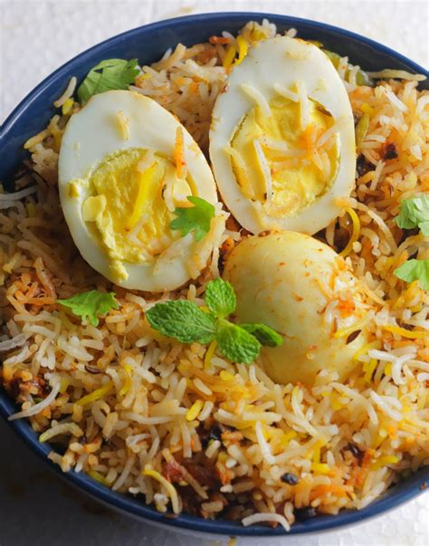 Hyderabadi Egg Dum Biryani | Anda Biriyani | How to make Egg Biriyani ...