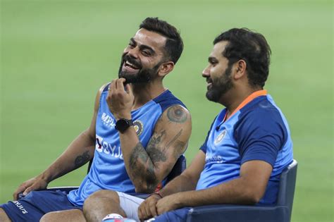 Rohit-Virat Friendship: Watch Rohit Sharma & Virat Kohli CELEBRATE ...