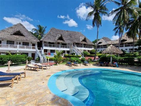 Paradise Beach Resort Zanzibar Package Specials | Dream World Adventures