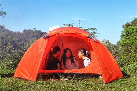 Lembah Hijau Ground, Destinasi Camping Wisata Akhir Pekan di Tepi Hutan ...