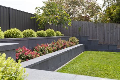 Retaining Walls - Andrew Nicholson Landscapes