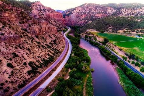 COLORADO RIVER HEADWATERS - LA POUDRE PASS LAKE